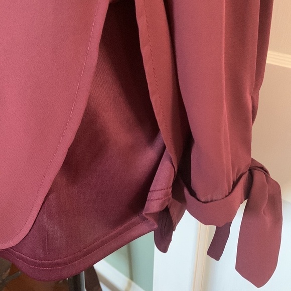 Wishlist apparel Elastic Neckline Top - Mulberry - Picture 8 of 14